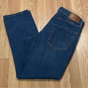 Lucky Brand Men’s 34x32 (35x30) 410 Athletic Straight Jeans Medium Blue Denim